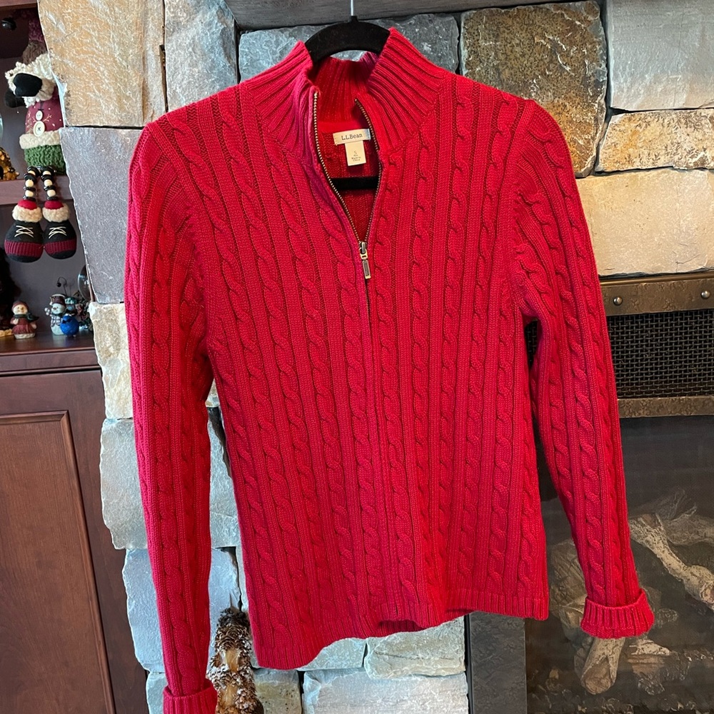 Red Cable-knit Cotton Sweaterer